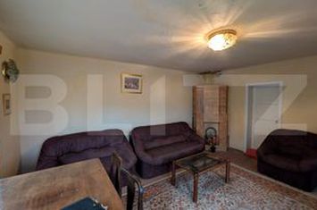 Casă - 4 camere de vanzare VALEA LUNGA-CRICOV - Dambovita anunturi imobiliare Dambovita