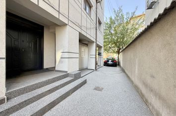 Clădire birouri P+5, 602 mp, Splaiul Unirii Auto Cobalcescu anunturi imobiliare Bucuresti