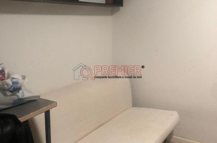 Bulevardul 1 Decembrie - Sect 3-  garsoniera anunturi imobiliare Bucuresti