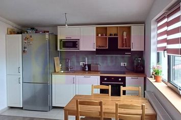Apartament 3 camere 53mp Metrou Ap Patriei cu loc parcare inclus anunturi imobiliare Bucuresti