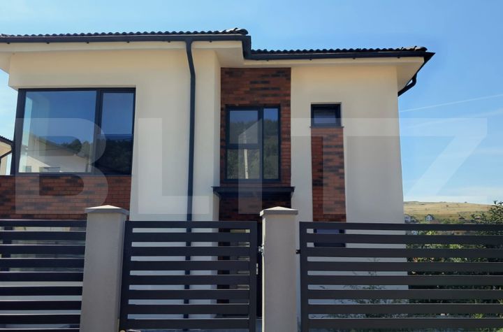 Vilă - 6 camere de vanzare CAMPENESTI - Cluj anunturi imobiliare Cluj