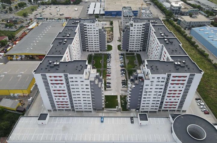 Inchiriere apartament 2 camere(tip studio) ,Rotar Park 2 Residence, zona Militari, in spate la Mc Donald's, langa Metro, Drumul Osiei 18-28,la 10 minute mers pe jos de metrou Preciziei anunturi imobiliare Bucuresti