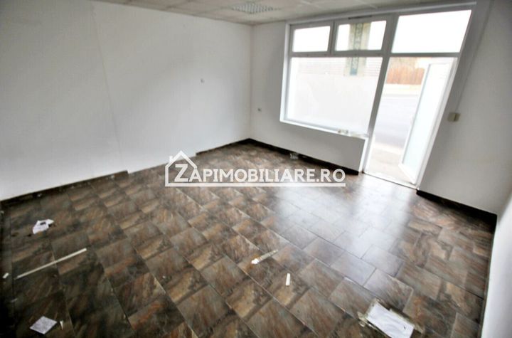 Spatiu comercial si birou 100 mp. anunturi imobiliare Mures