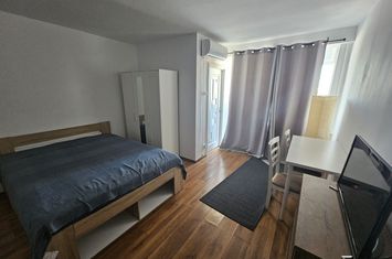 Garsnoiera - Piata Iancului - Renovat - Comision 0% anunturi imobiliare Bucuresti