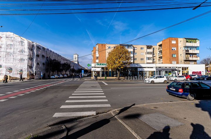 Apartament 2 Camere, Etajul 1, Piața Mihai Viteazul, Arad anunturi imobiliare Arad