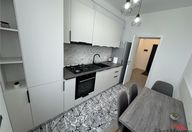 450 €, Apartament 2 camere