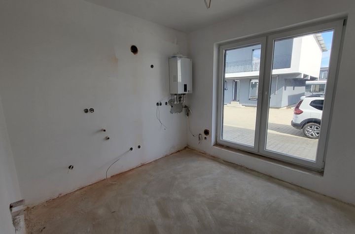 Vilă - 4 camere de vanzare RASINARI - Sibiu anunturi imobiliare Sibiu