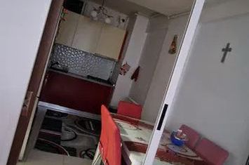 Apartament 2 camere de vanzare TRACTORU - Brasov anunturi imobiliare Brasov