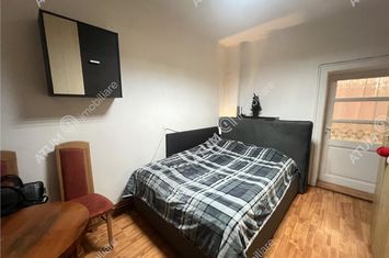Casă - 10 camere de vanzare CENTRAL - Sibiu anunturi imobiliare Sibiu