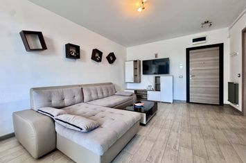 Apartament 2 camere de vanzare MAMAIA-SAT - Constanta anunturi imobiliare Constanta