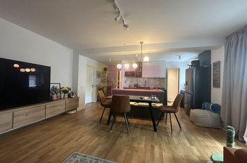 Vanzare apartament 4 camere bd Decebal, metrou anunturi imobiliare Bucuresti