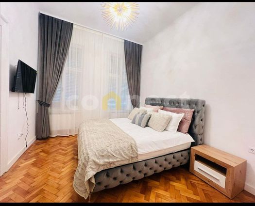 Apartament 2 camere Oradea, 79 mp