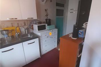 Vilă - 3 camere de vanzare DOROBANTUL - Prahova anunturi imobiliare Prahova