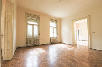Vândut! Raritate pe piața imobiliară din Arad–Apartament cu 4 camere anunturi imobiliare Arad