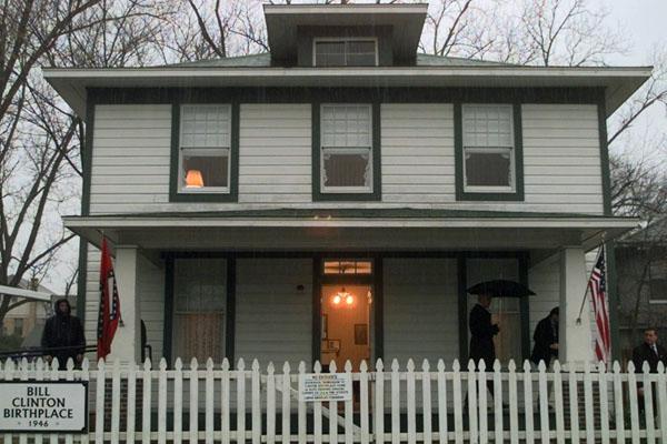 15687-1215-us-latestnewswires-clintonhomemuseum_full_.jpg