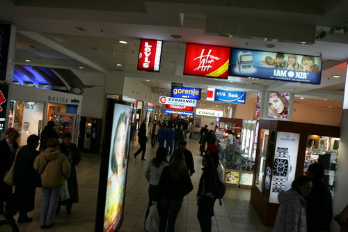 16034-mall.jpg