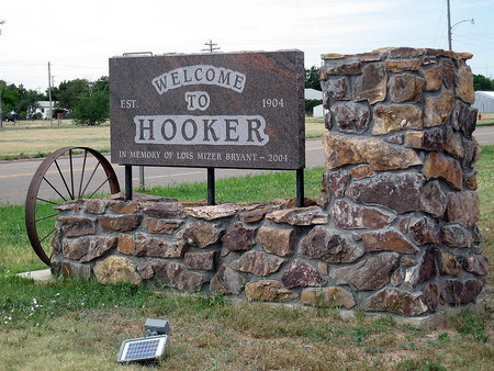 19937-2_hooker.jpg