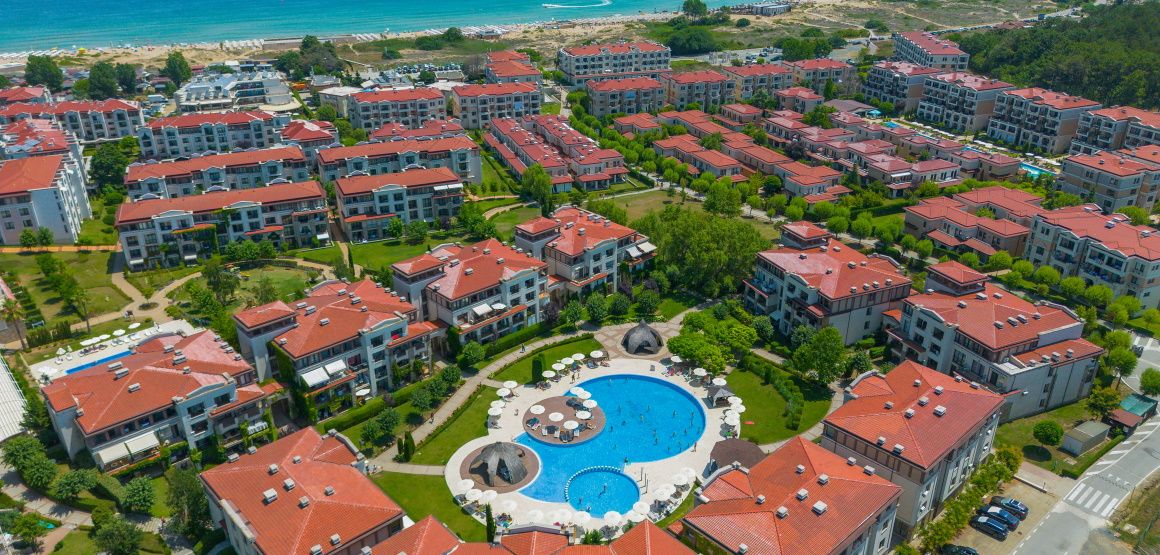 Green Life Secret Garden – Sozopol, oaza ta de vacanță la malul mării, prezentă la Târgul Național Imobiliar (TNI) 2025