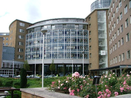 21751-bbc_television_centre.jpg