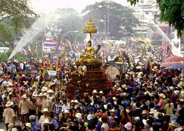 23069-songkran.jpg