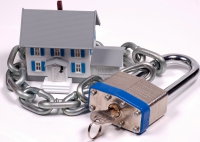 31959-bigstock-home-security-106221.jpg